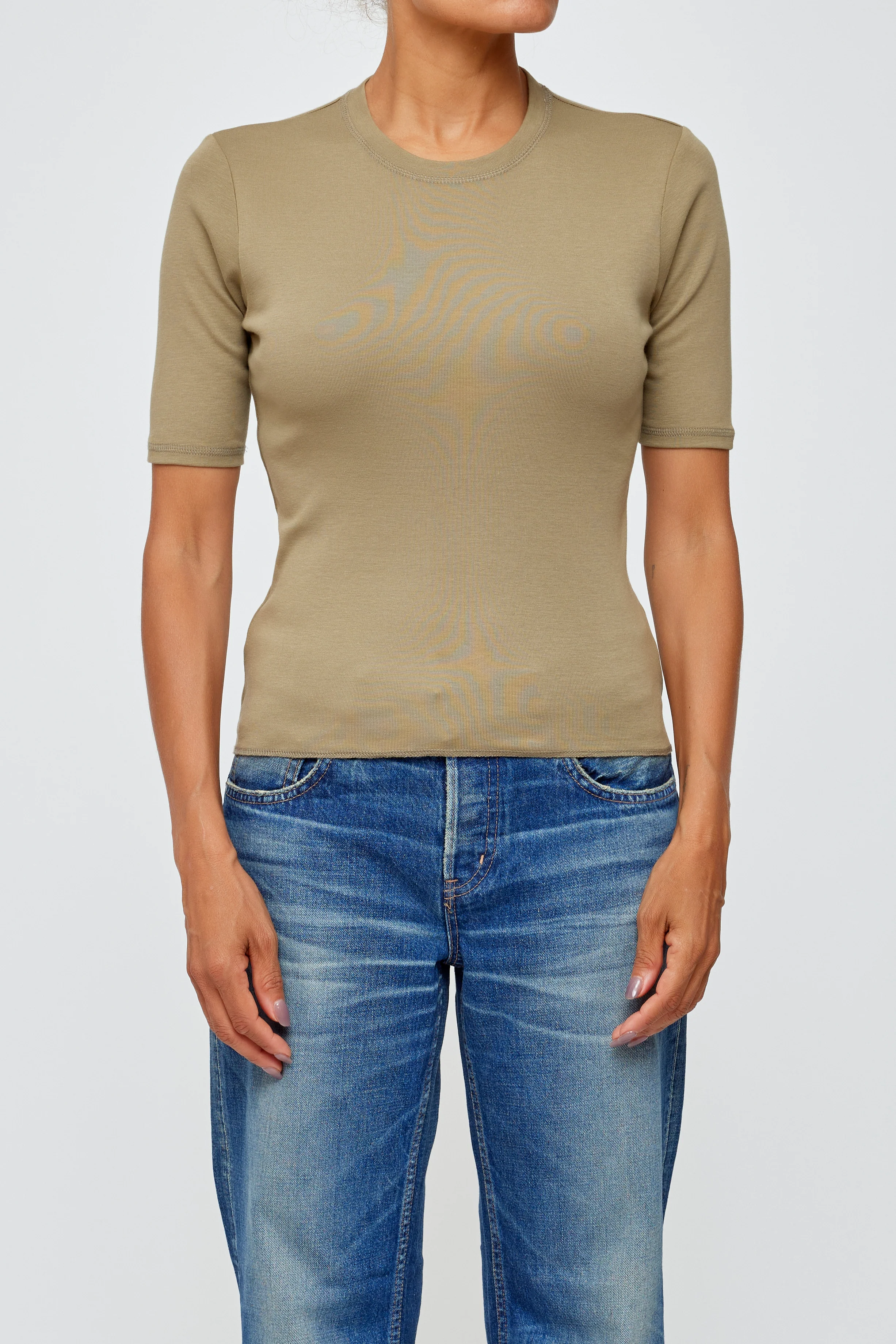 COMPACT TOP