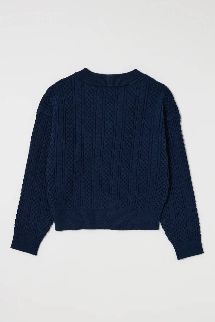 CABLE V NECK KNIT - Image 2