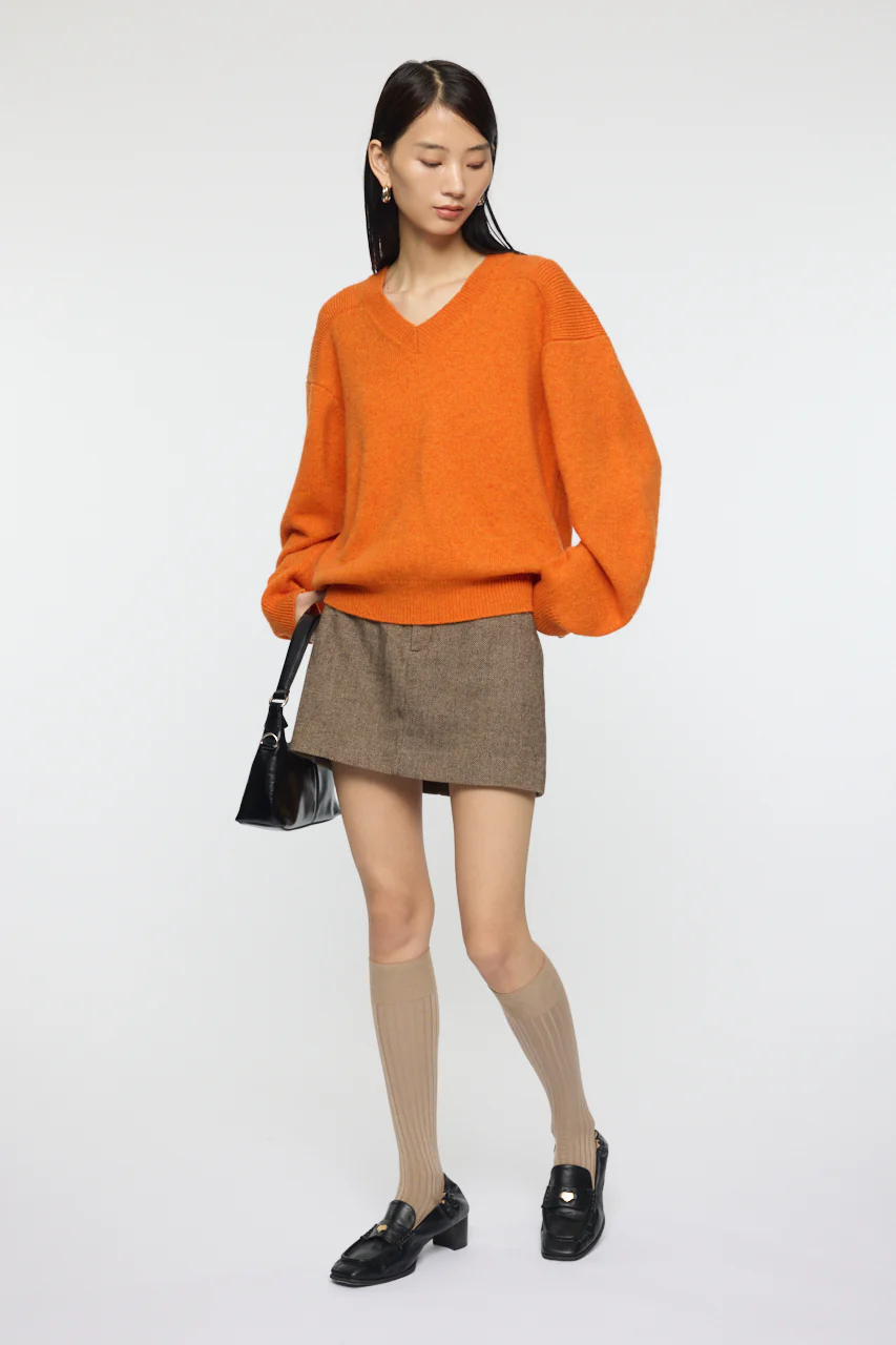 DOUBLE SHOULDER V-NECK SWEATER - Image 4