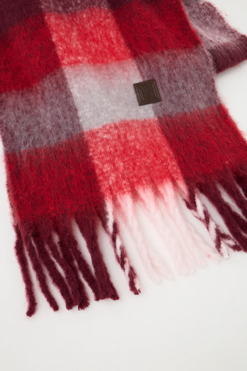 FLUFFY KNIT SCARF - Image 3