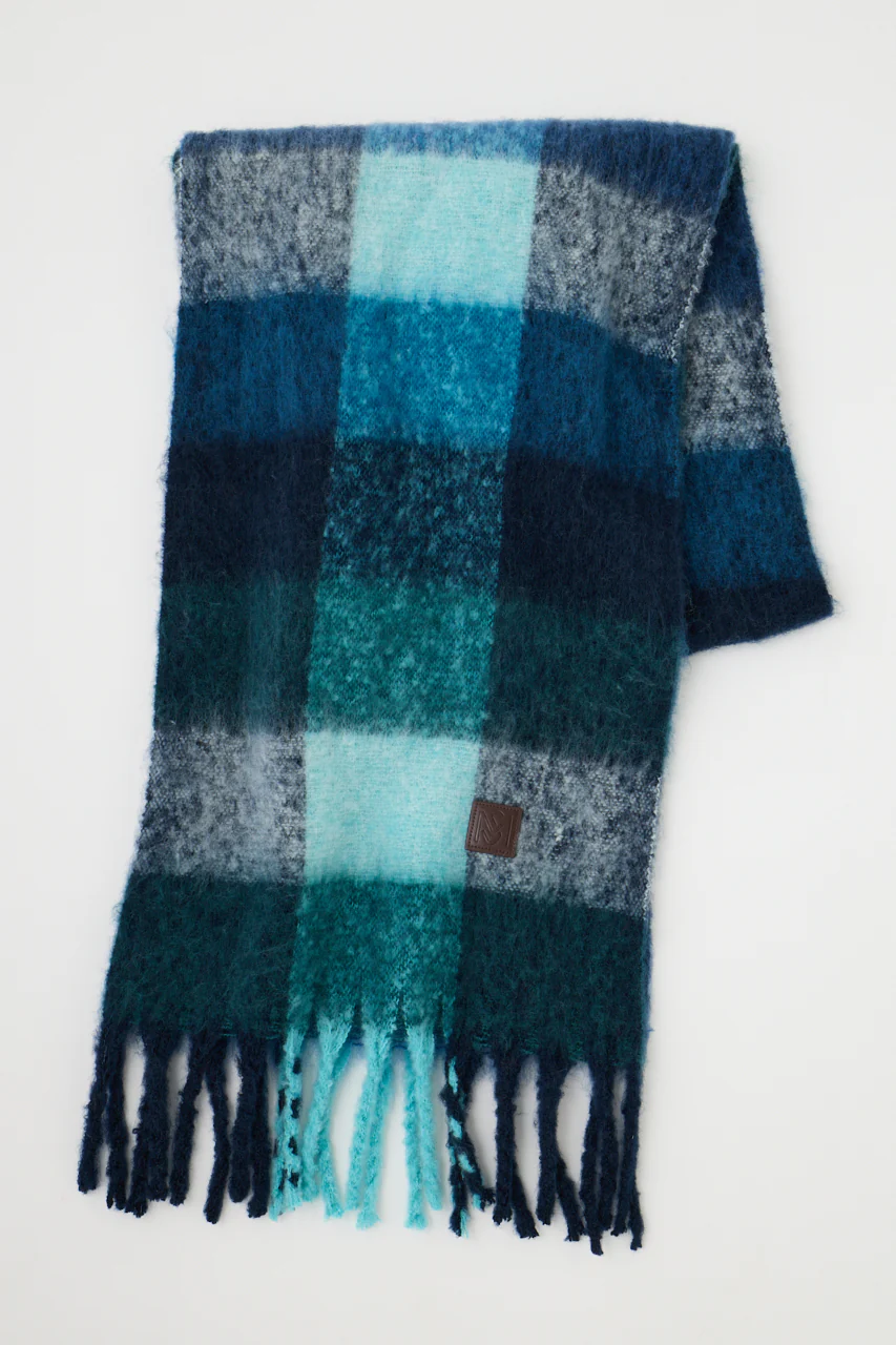 FLUFFY KNIT SCARF - Image 3