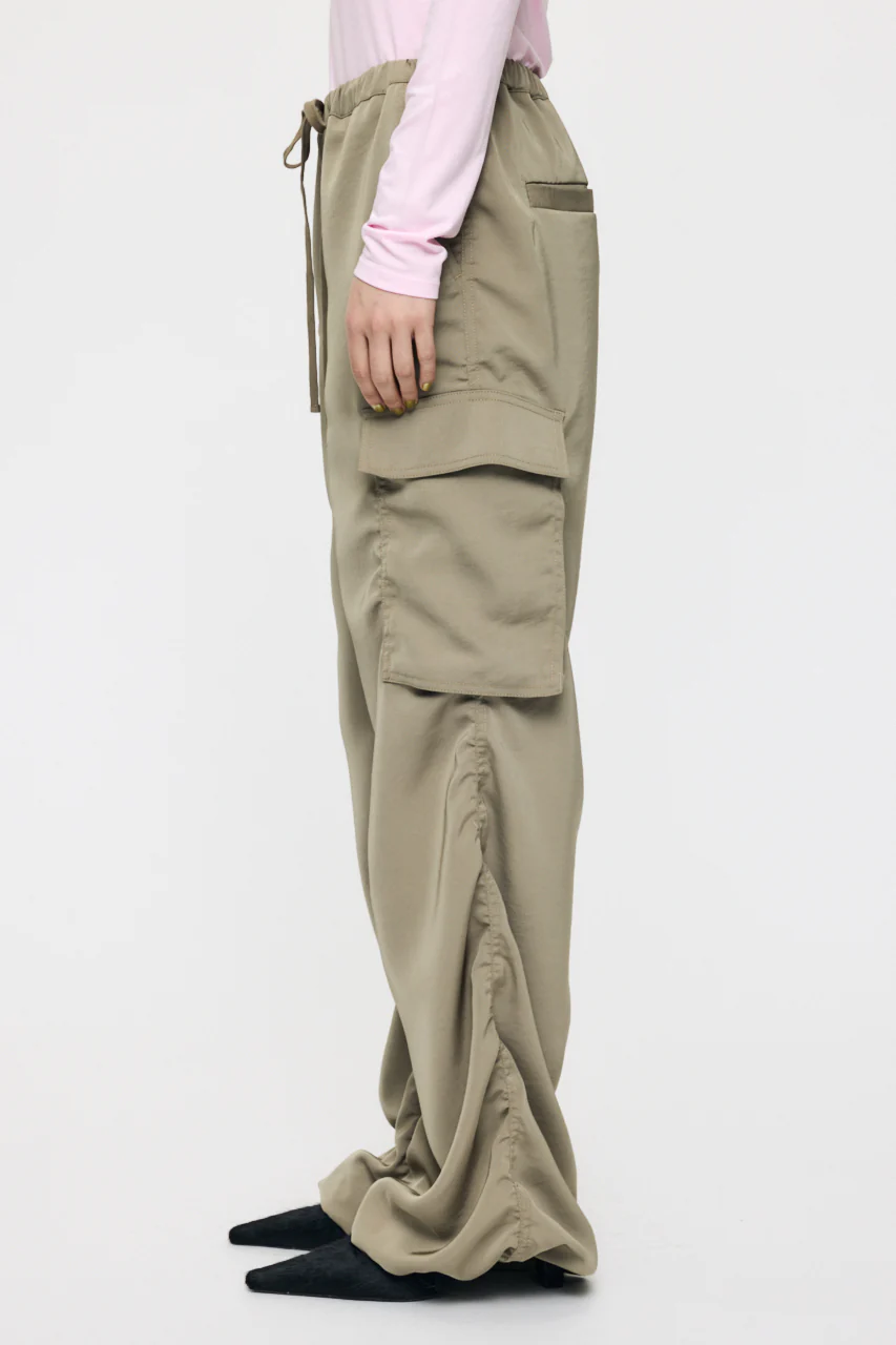 SATIN CARGO PANT - Image 5