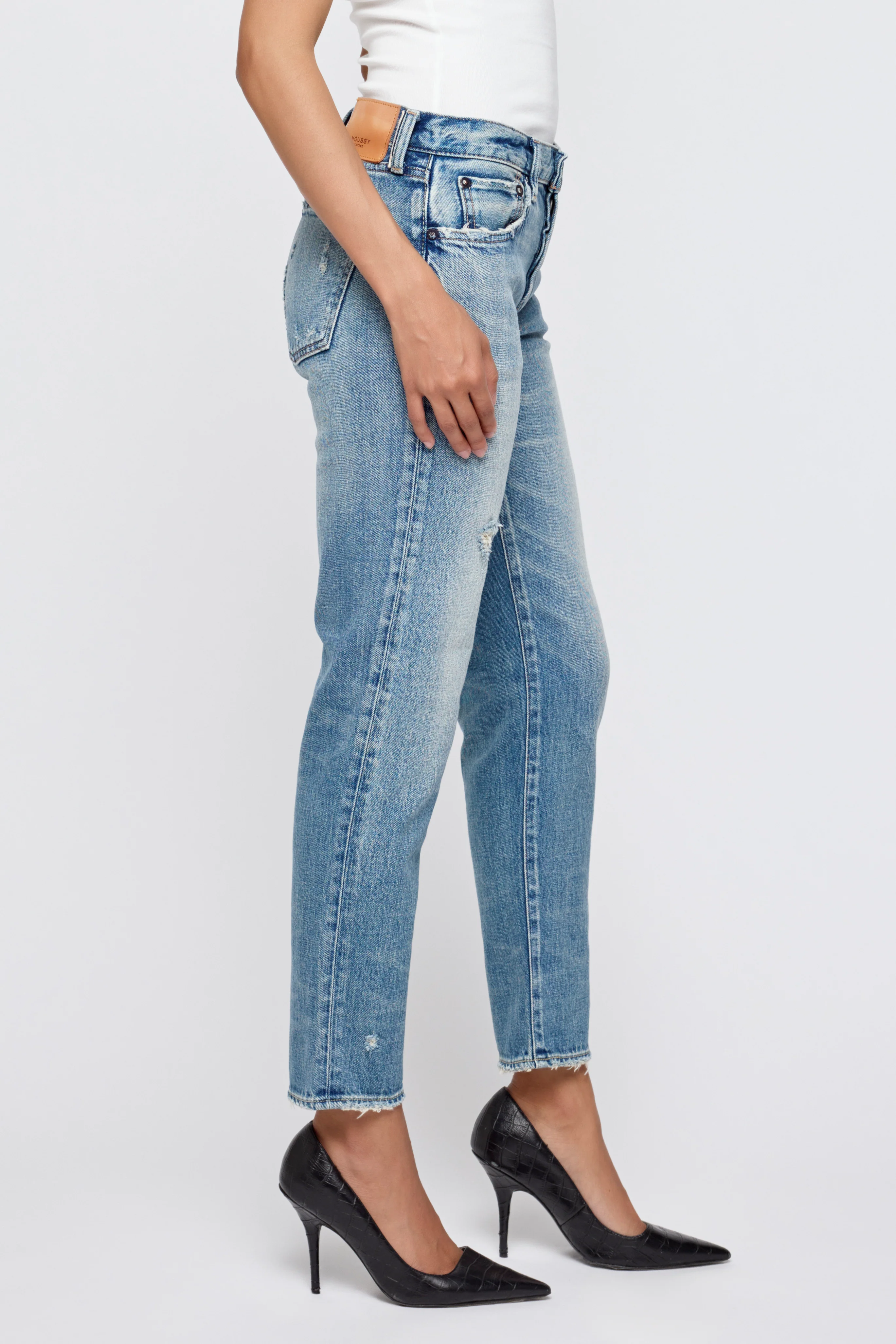 TAPERED - Hackney - Image 3